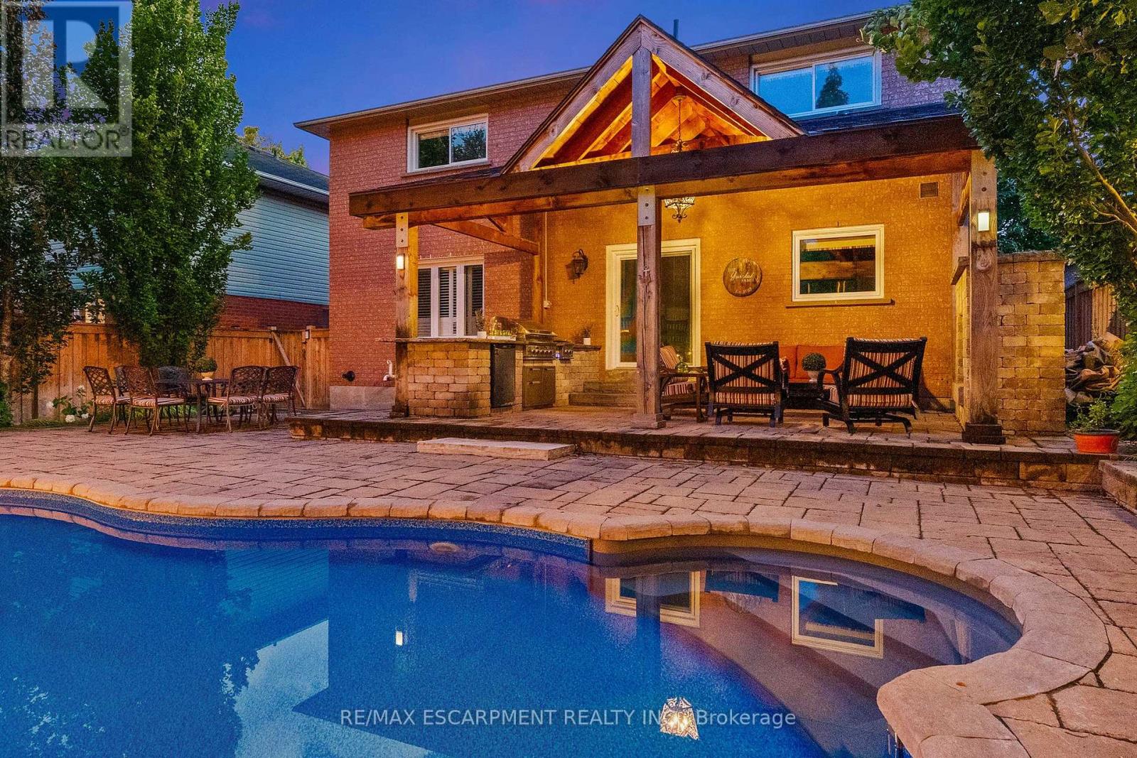 2421 Susquehanna Court, Oakville, Ontario  L6H 5Y8 - Photo 49 - W12490400