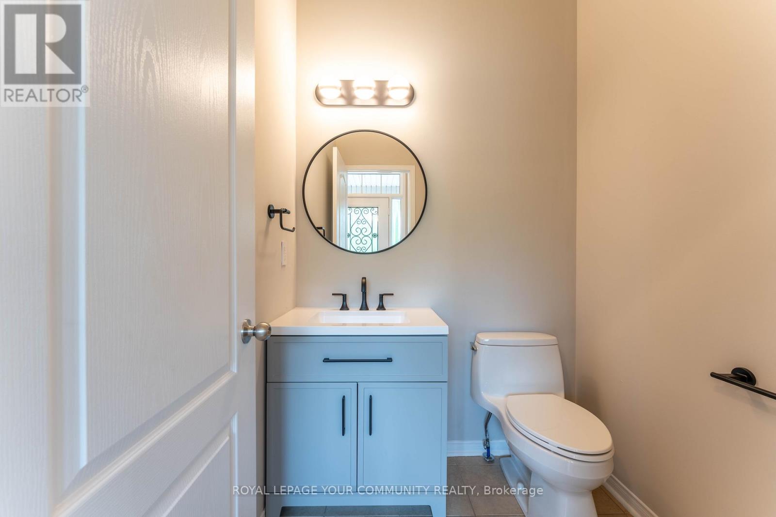 6 Bellchase Trail, Brampton (Bram East), Ontario  L6P 3K4 - Photo 10 - W12490418