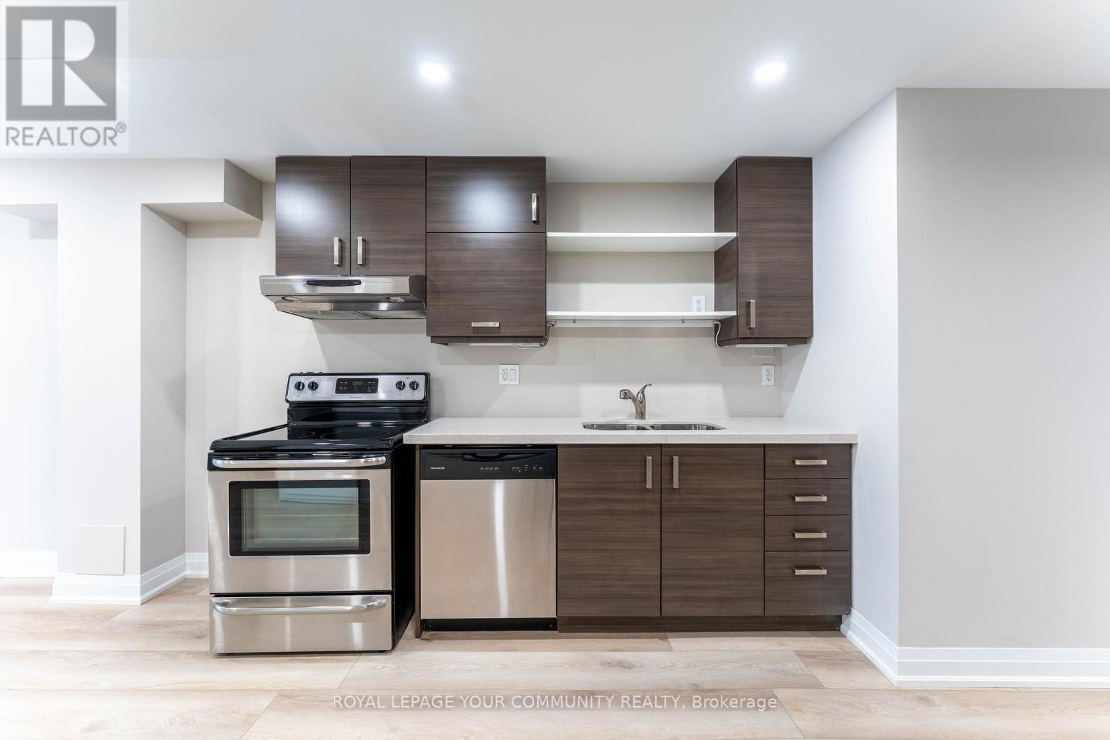 6 Bellchase Trail, Brampton (Bram East), Ontario  L6P 3K4 - Photo 26 - W12490418