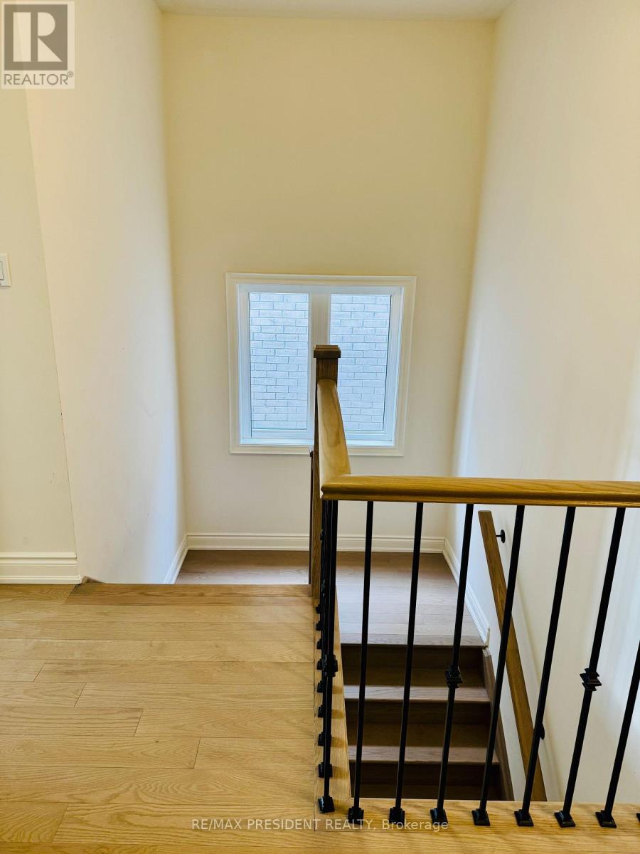 113 Walker Road W, Caledon, Ontario  L7C 4M9 - Photo 12 - W12490442