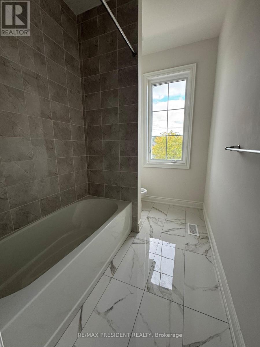 113 Walker Road W, Caledon, Ontario  L7C 4M9 - Photo 14 - W12490442