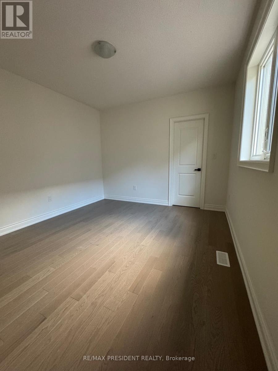 113 Walker Road W, Caledon, Ontario  L7C 4M9 - Photo 17 - W12490442