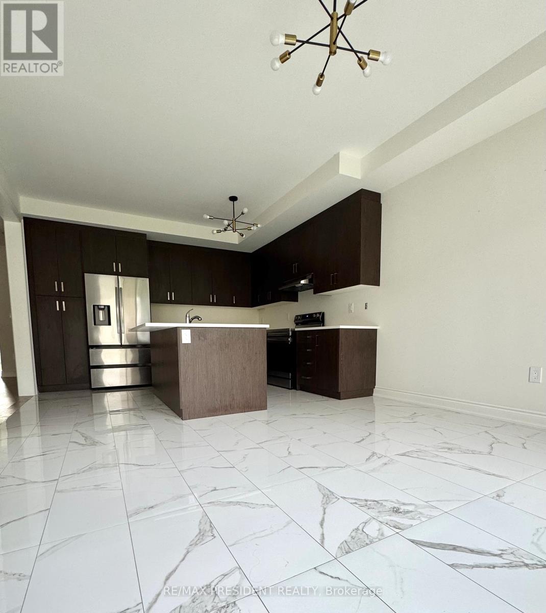 113 Walker Road W, Caledon, Ontario  L7C 4M9 - Photo 8 - W12490442