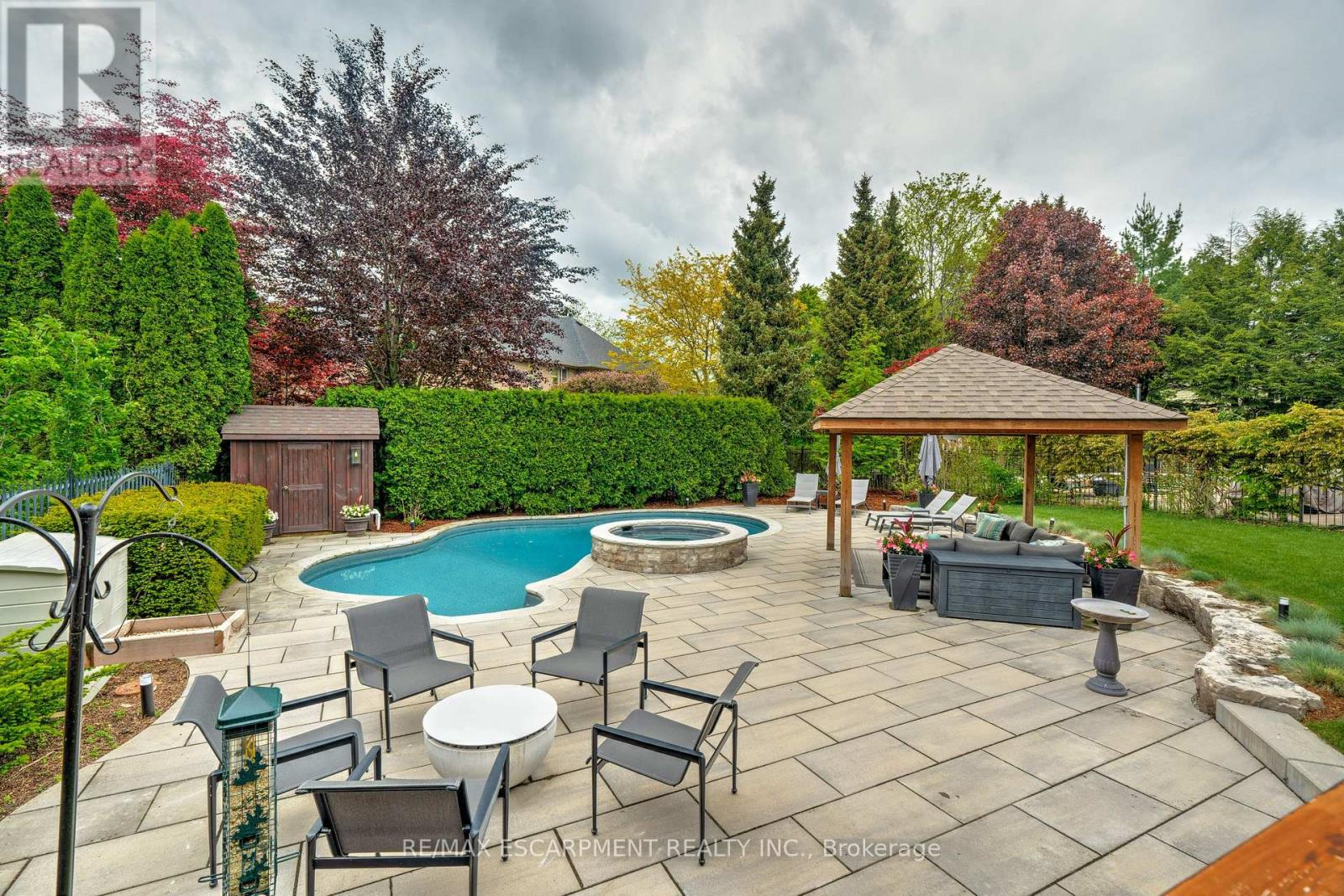 290 Shoreacres Road, Burlington, Ontario  L7L 2H4 - Photo 44 - W12490452