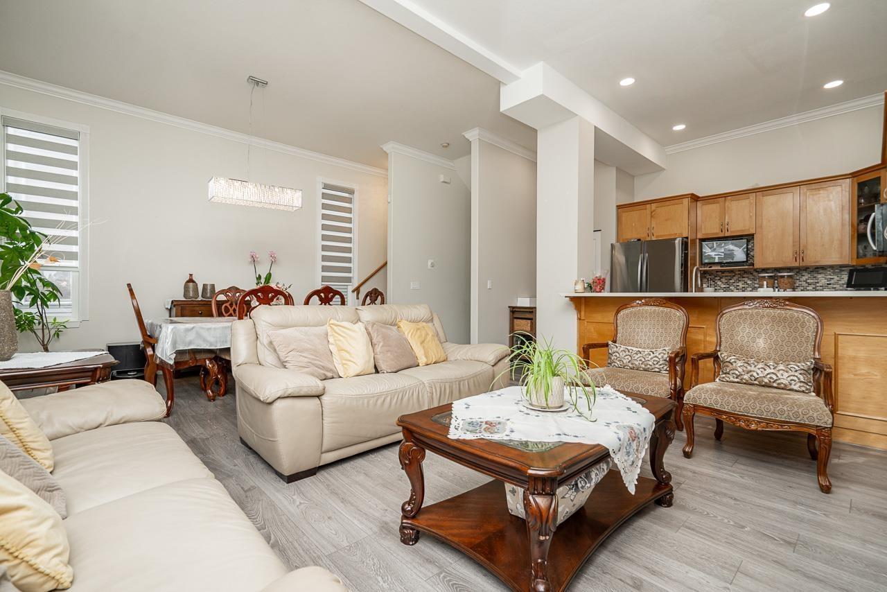 14858 56a Avenue, Surrey, British Columbia  V3S 8X1 - Photo 9 - R3053393