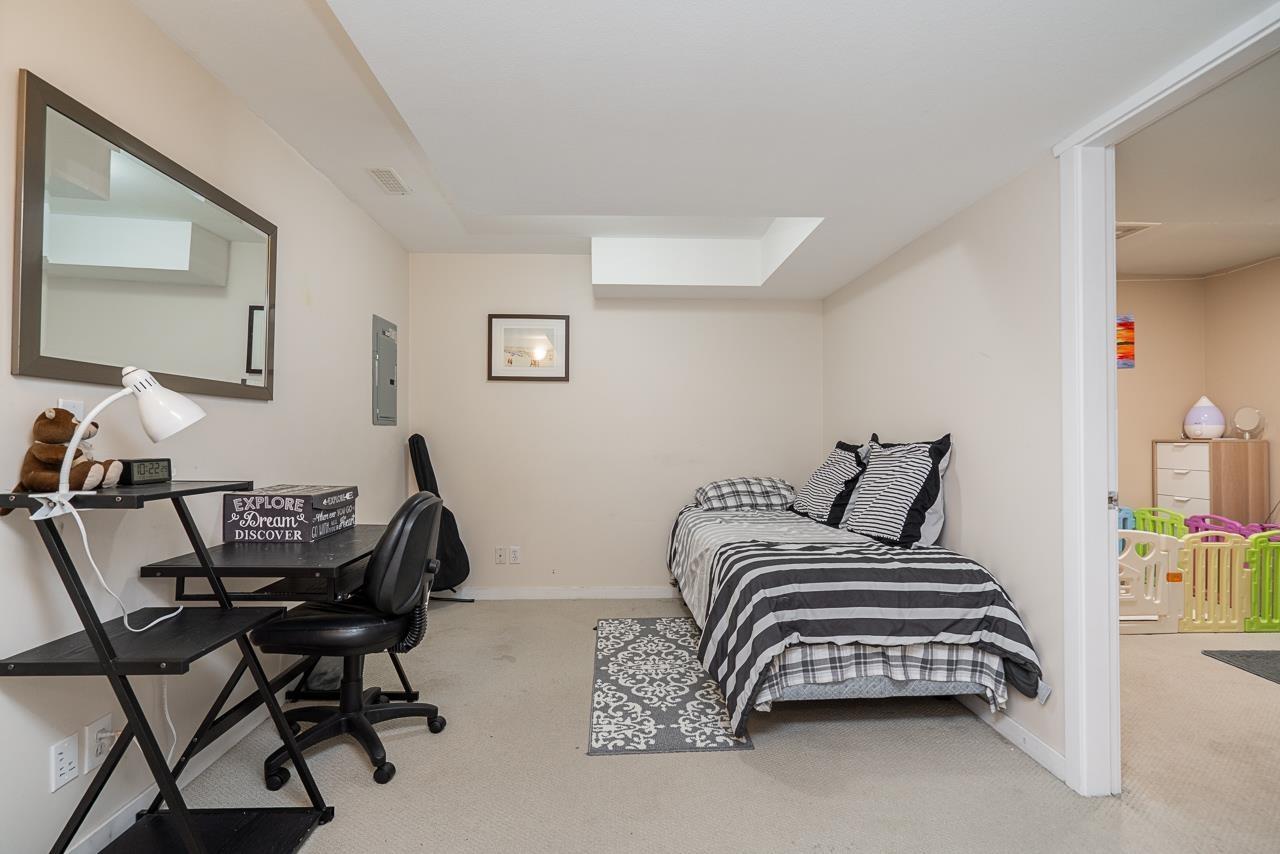 14858 56a Avenue, Surrey, British Columbia  V3S 8X1 - Photo 25 - R3053393