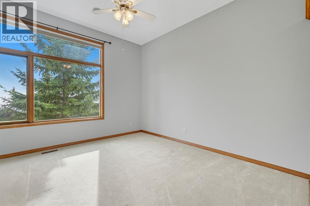36 Eagleview Heights, Cochrane, Alberta  T4C 1P5 - Photo 25 - A2265991