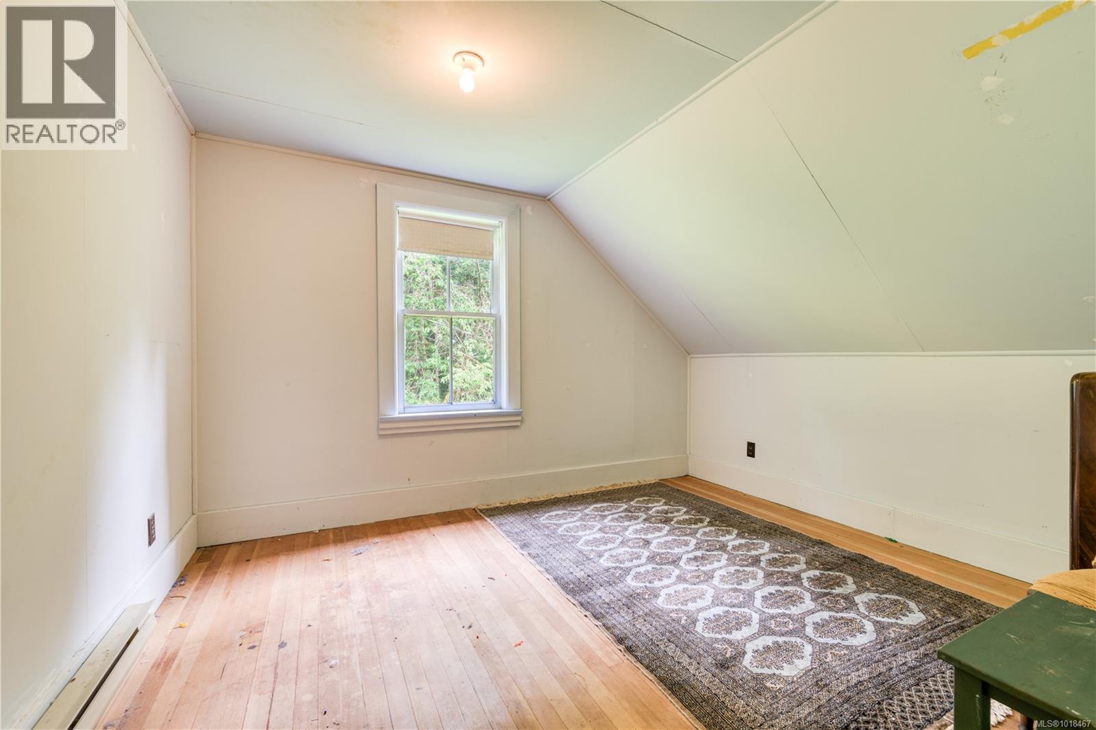 W580 Quatsino Rd, Quatsino, British Columbia  V0N 2V0 - Photo 16 - 1018467