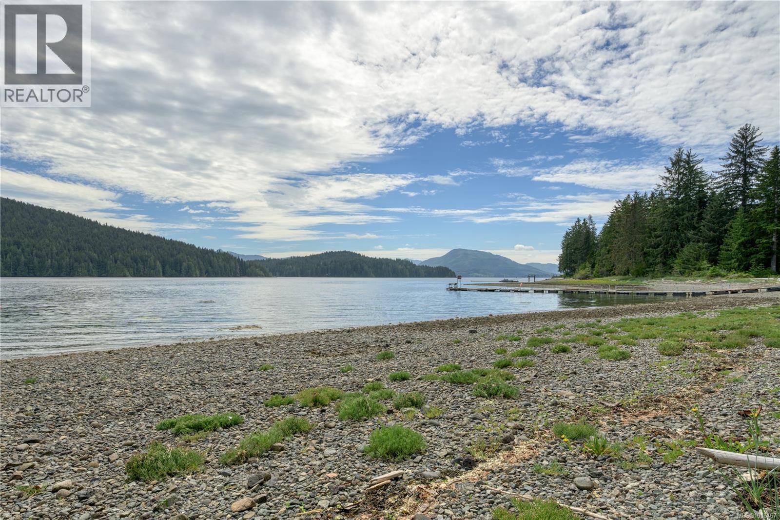 W580 Quatsino Rd, Quatsino, British Columbia  V0N 2V0 - Photo 21 - 1018467