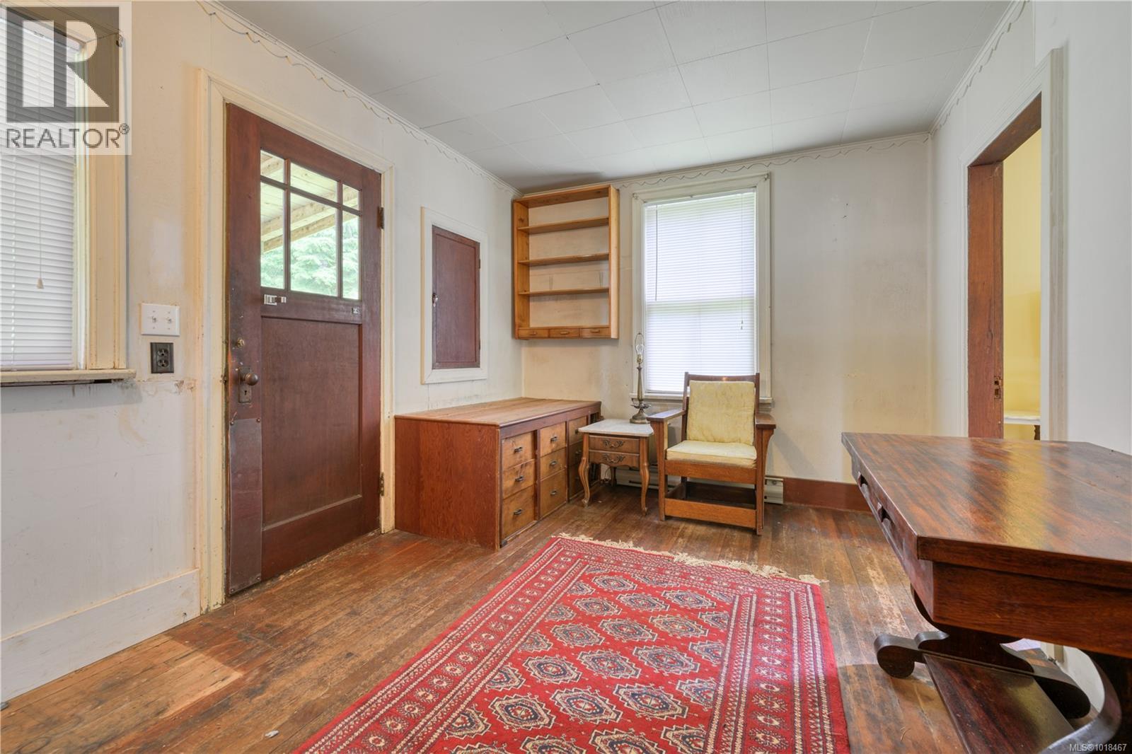 W580 Quatsino Rd, Quatsino, British Columbia  V0N 2V0 - Photo 5 - 1018467