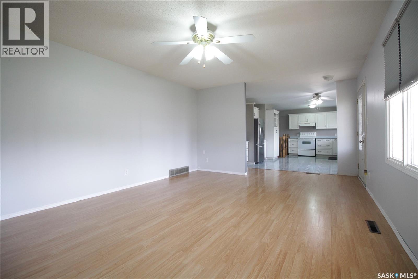 1518 Chestnut Drive, Moosomin, Saskatchewan  S0G 3N0 - Photo 8 - SK022013