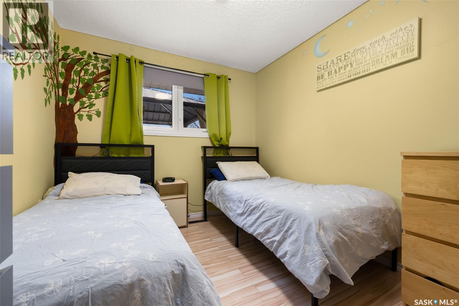 219 Lloyd Crescent, Regina, Saskatchewan  S4R 6C2 - Photo 18 - SK021973