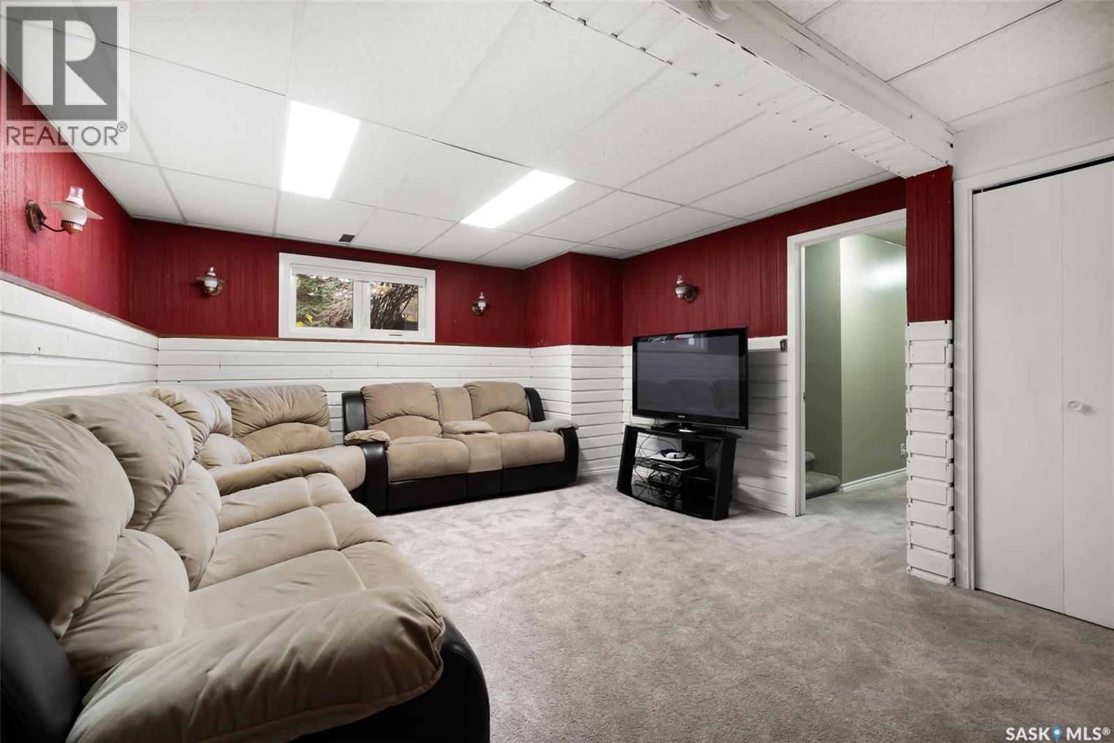 219 Lloyd Crescent, Regina, Saskatchewan  S4R 6C2 - Photo 20 - SK021973