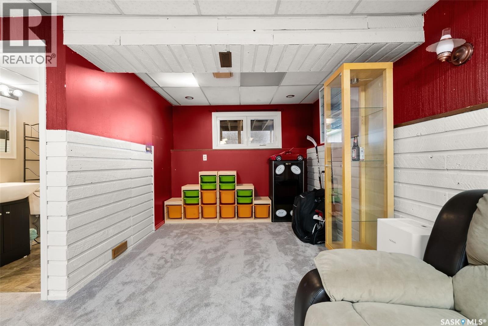 219 Lloyd Crescent, Regina, Saskatchewan  S4R 6C2 - Photo 22 - SK021973