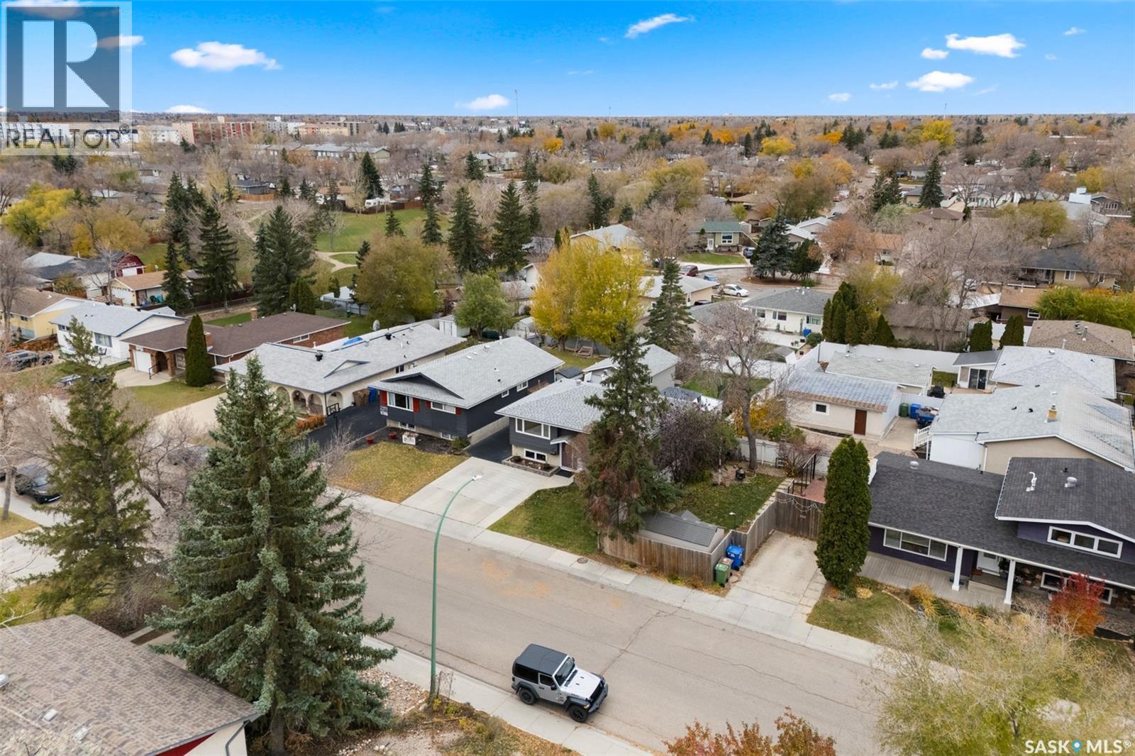 219 Lloyd Crescent, Regina, Saskatchewan  S4R 6C2 - Photo 42 - SK021973