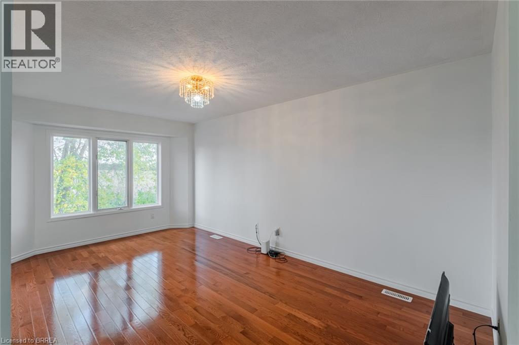 25 Anastasia Crescent, Brantford, Ontario  N3P 2A9 - Photo 7 - 40784355