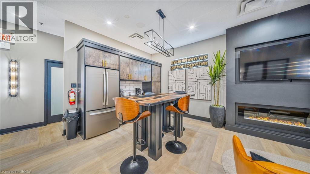 265 King George Road Unit# 115, Brantford, Ontario  N3R 6Y1 - Photo 23 - 40783818