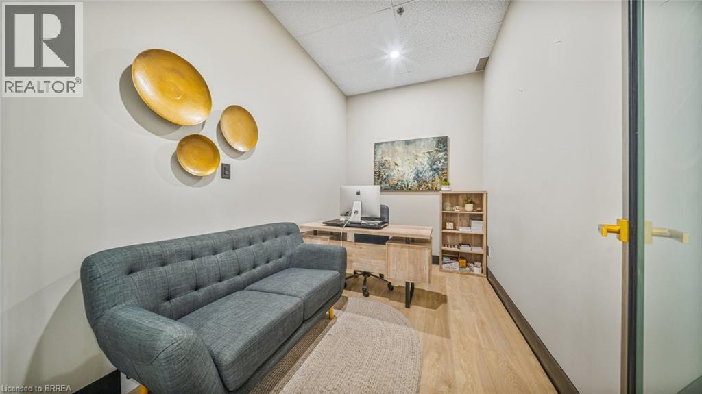 265 King George Road Unit# 115, Brantford, Ontario  N3R 6Y1 - Photo 31 - 40783818