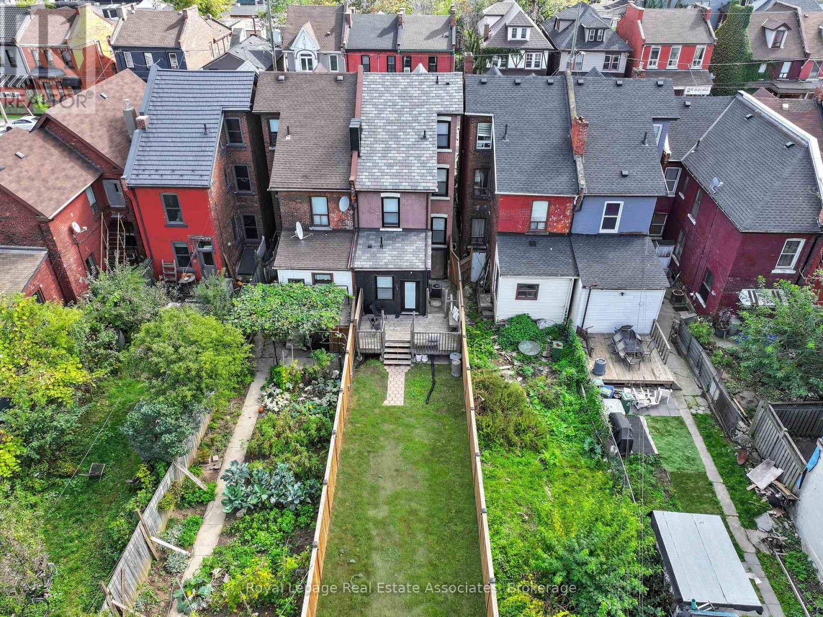 211 John Street N, Hamilton (Beasley), Ontario  L8L 4P4 - Photo 40 - X12490272