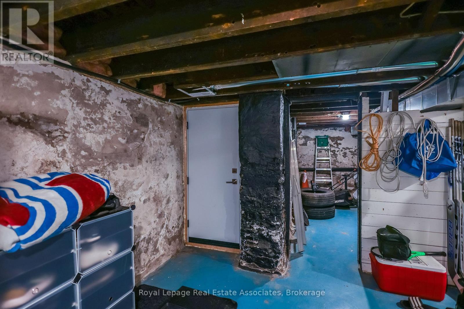 211 John Street N, Hamilton (Beasley), Ontario  L8L 4P4 - Photo 42 - X12490272