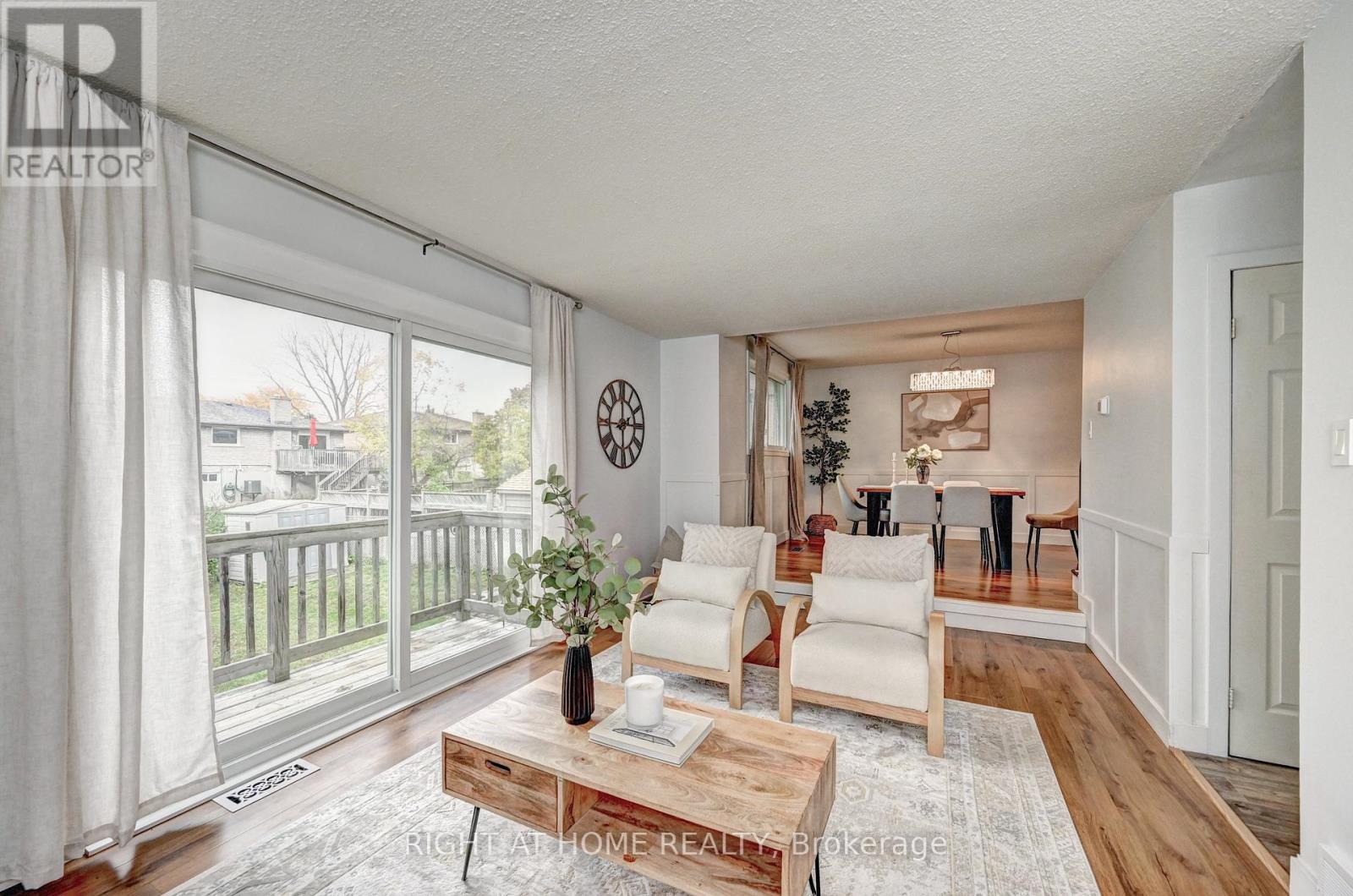 39 Southwood Drive, Kitchener, Ontario  N2E 2E6 - Photo 13 - X12490438