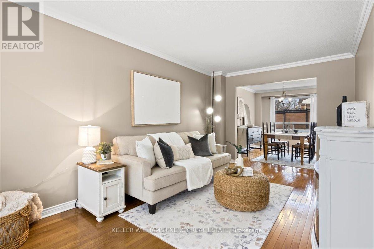 2 Resnik Drive, Clarington, Ontario  L1B 1K5 - Photo 4 - E12376513