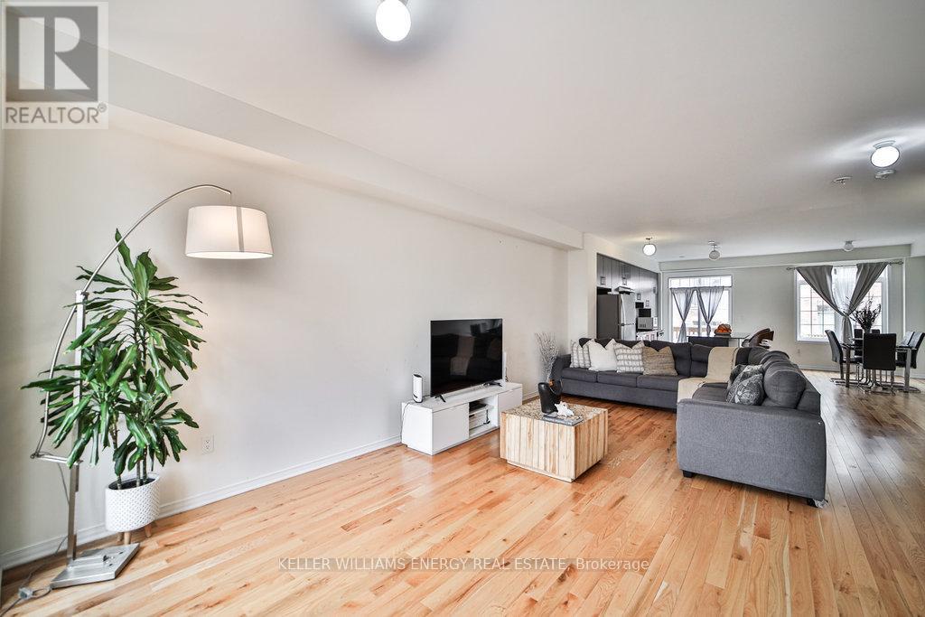 4 Healthcote Lane, Ajax, Ontario L1Z 0V2 - Photo 10 - E12426787