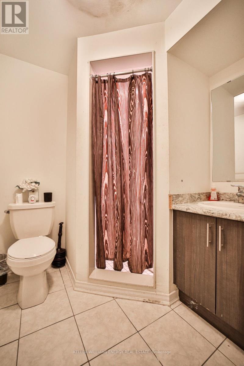 4 Healthcote Lane, Ajax, Ontario L1Z 0V2 - Photo 39 - E12426787