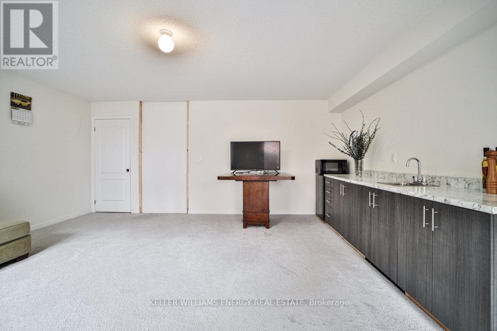 4 Healthcote Lane, Ajax, Ontario L1Z 0V2 - Photo 34 - E12426787