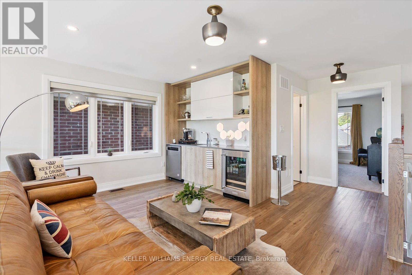 213 Strachan Street, Port Hope, Ontario  L1A 0E6 - Photo 22 - X12473315