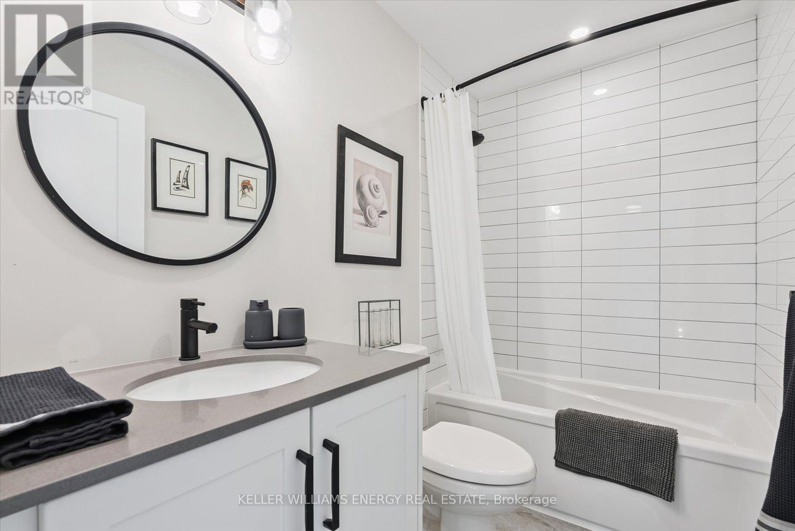 213 Strachan Street, Port Hope, Ontario  L1A 0E6 - Photo 29 - X12473315