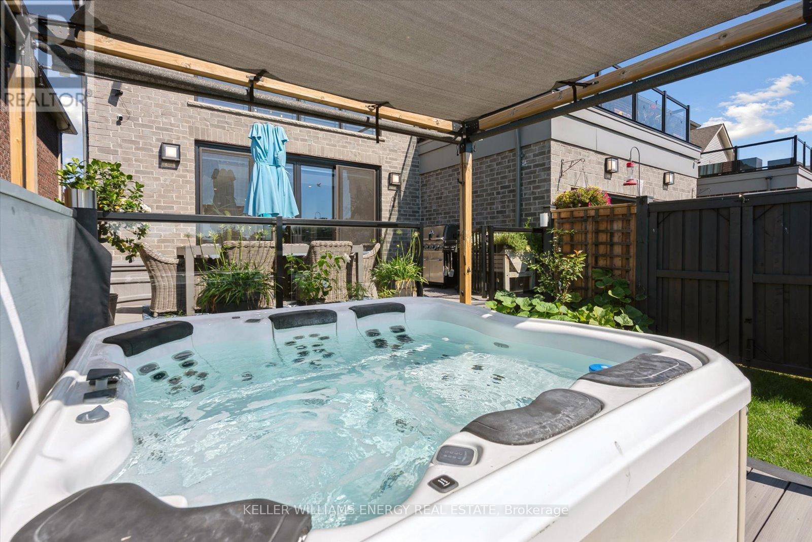 213 Strachan Street, Port Hope, Ontario  L1A 0E6 - Photo 42 - X12473315