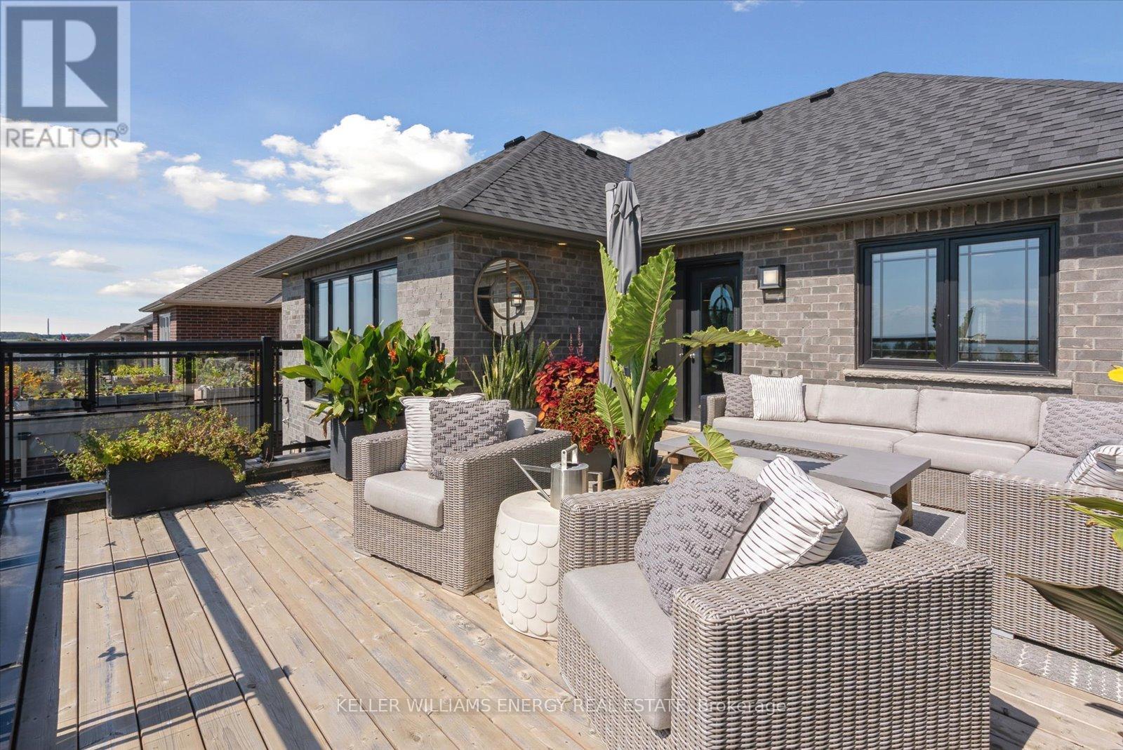 213 Strachan Street, Port Hope, Ontario  L1A 0E6 - Photo 30 - X12473315