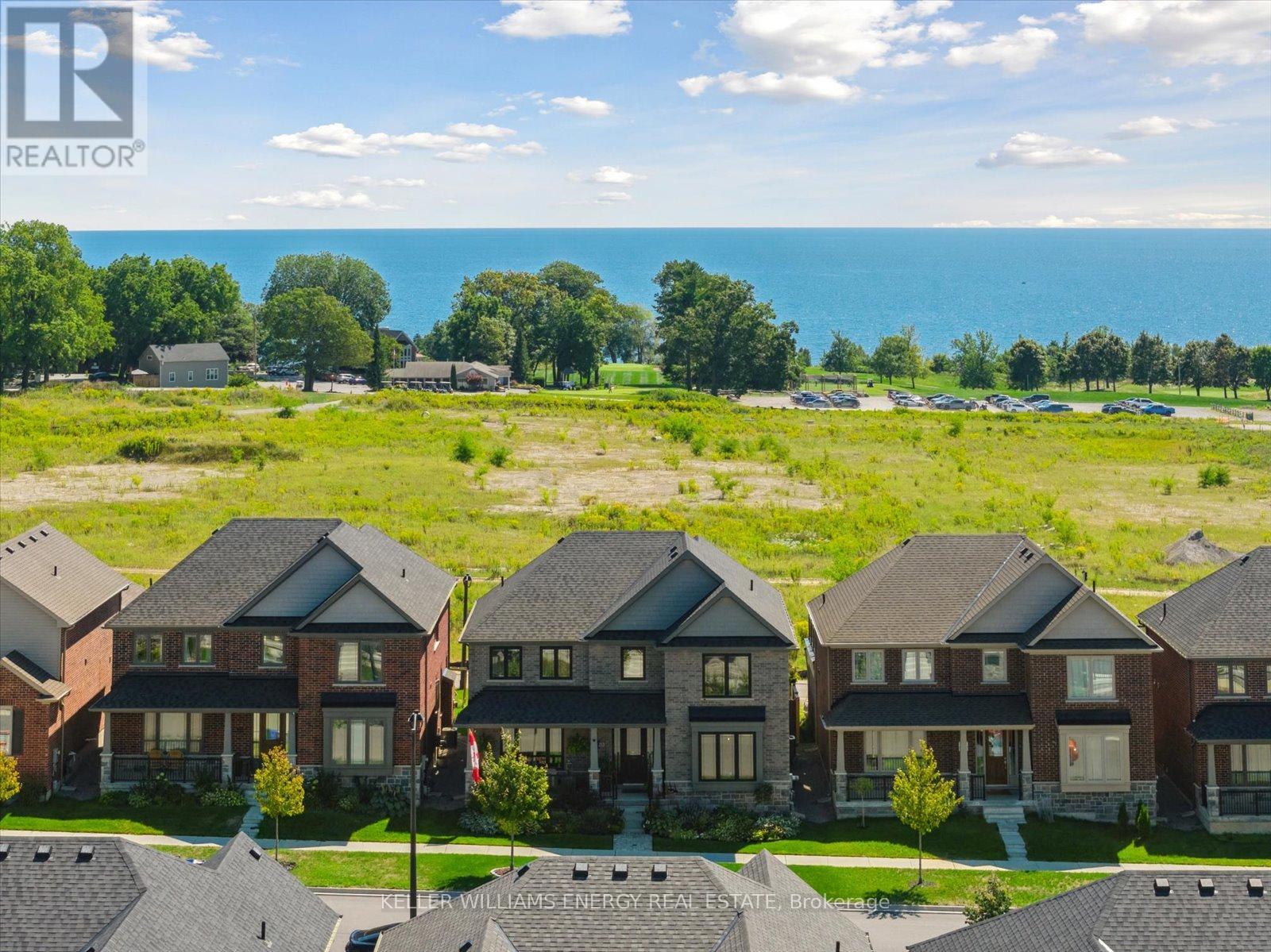 213 Strachan Street, Port Hope, Ontario  L1A 0E6 - Photo 2 - X12473315