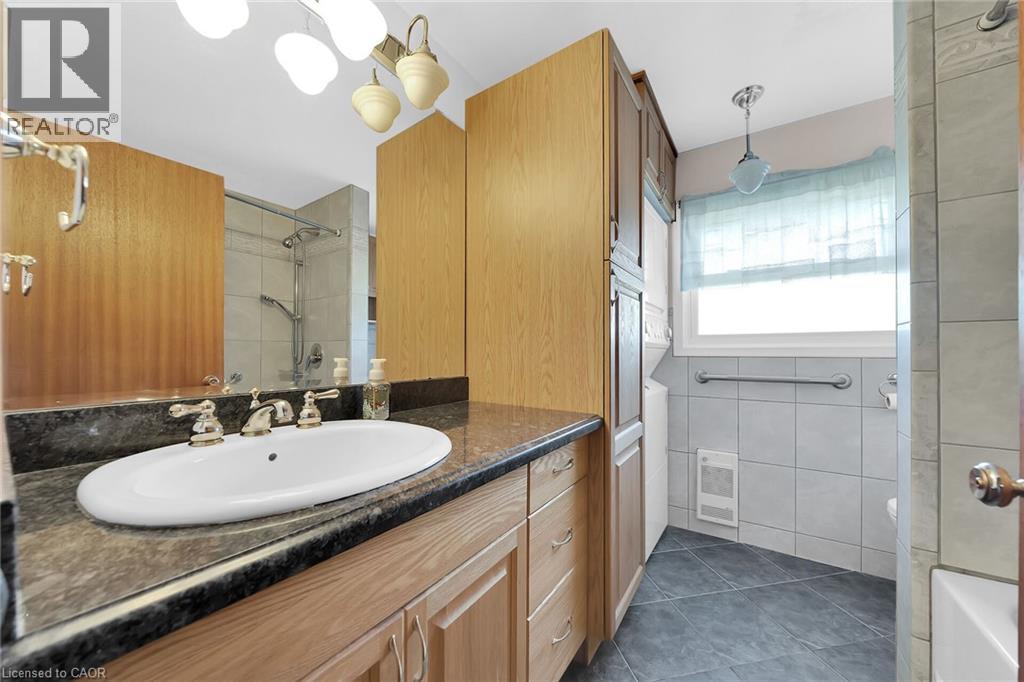 146 Nugent Drive, Hamilton, Ontario  L8H 2N4 - Photo 27 - 40784374