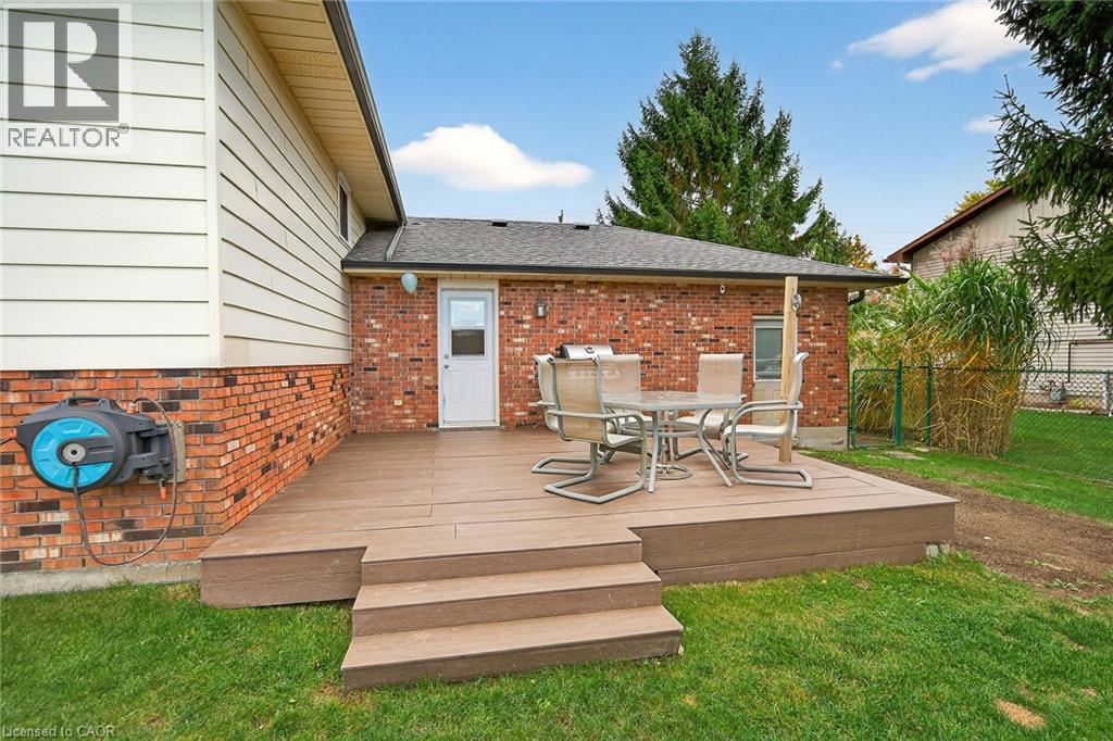 1489 Norfolk County Rd 19 E, Wilsonville, Ontario  N0E 1Z0 - Photo 3 - 40784360