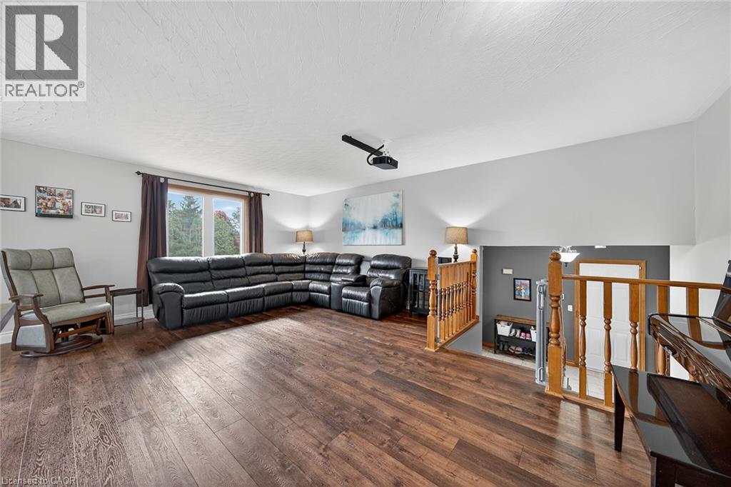 1489 Norfolk County Rd 19 E, Wilsonville, Ontario  N0E 1Z0 - Photo 7 - 40784360