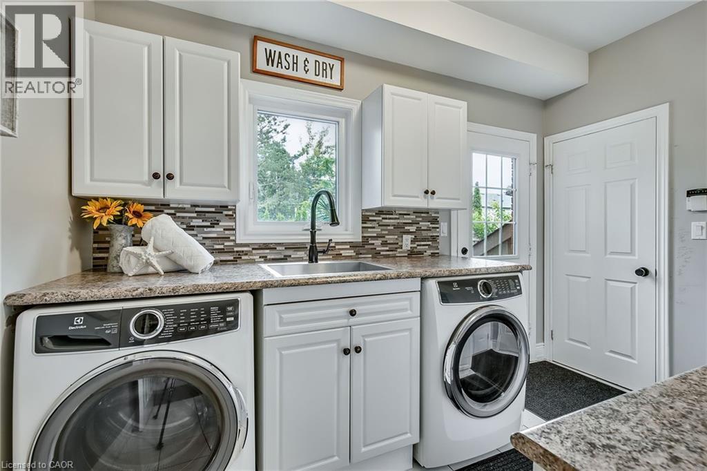 447 Golflinks Road, Ancaster, Ontario  L9G 4X6 - Photo 16 - 40784357