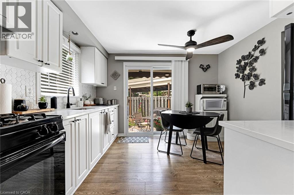 415 Morgan Avenue Unit# 15, Kitchener, Ontario  N2A 2V6 - Photo 5 - 40784322