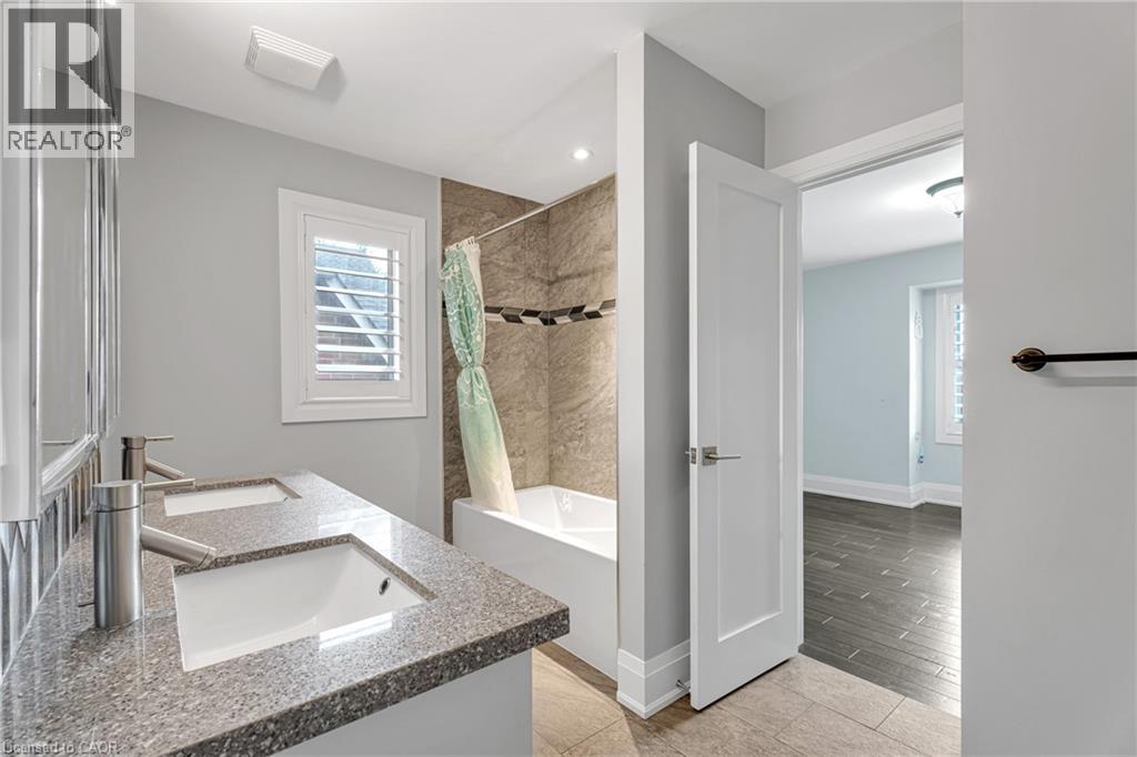 120 Davidson Boulevard, Dundas, Ontario  L9H 7M5 - Photo 27 - 40784318