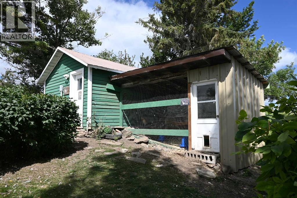 7404 Rge Rd 3-0, Rural Pincher Creek No. 9, Alberta  T0K 1H0 - Photo 39 - A2267487