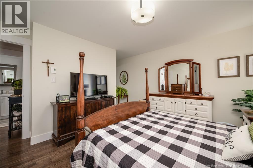 52 Auberry Street, Moncton, New Brunswick  E1G 5V2 - Photo 27 - NB128820