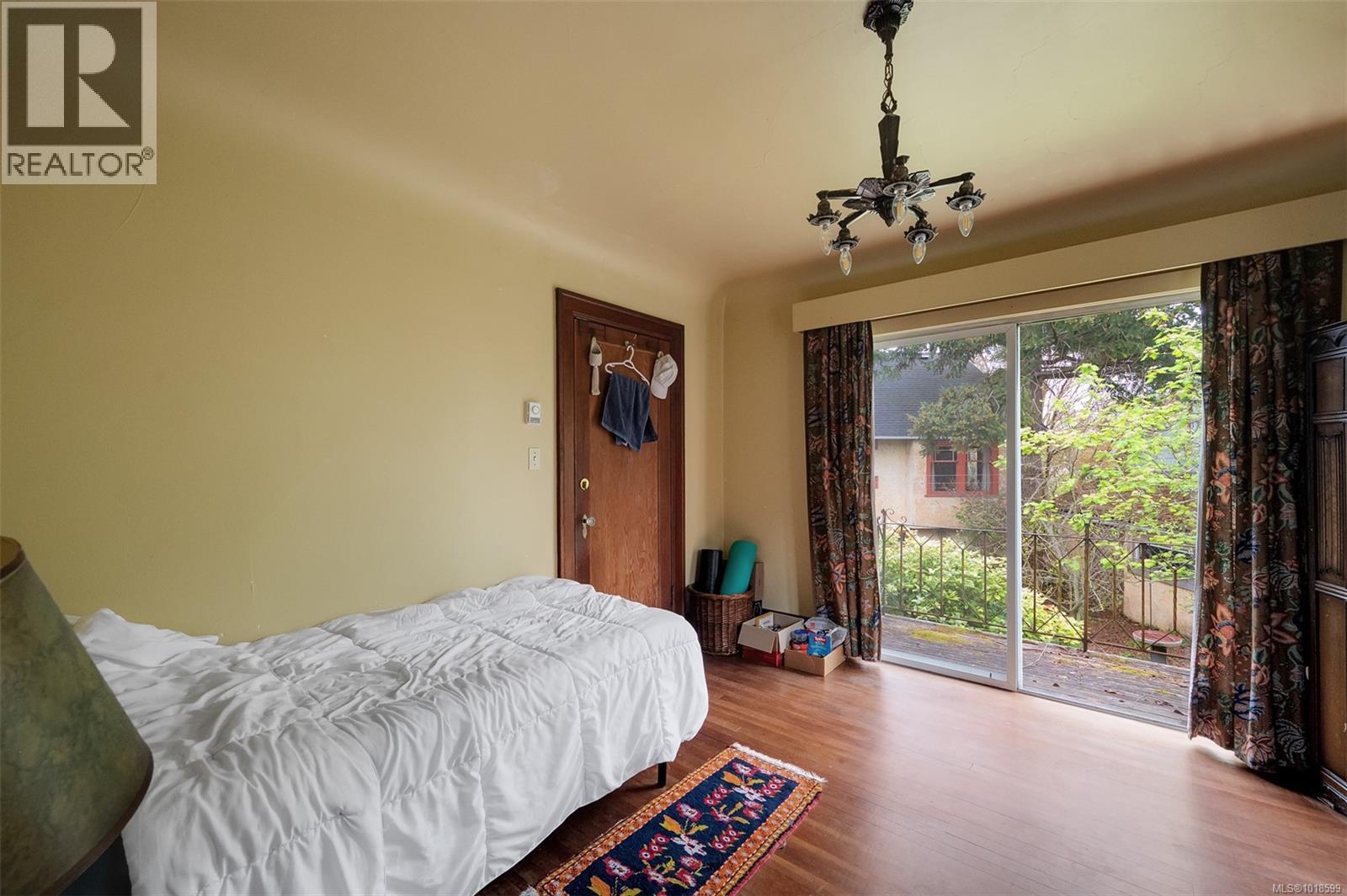 516 Simcoe St, Victoria, British Columbia  V8W 1L8 - Photo 10 - 1018599