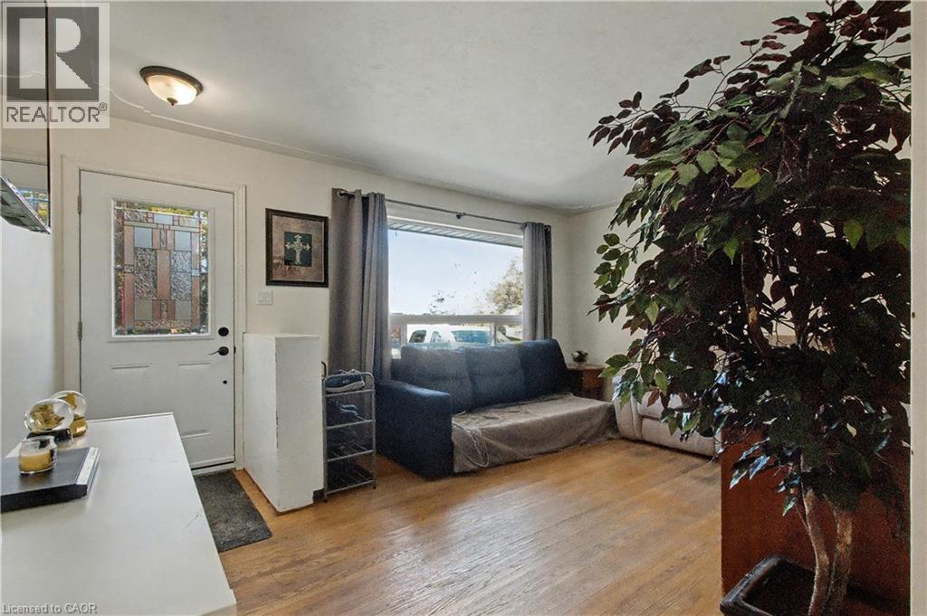 55 Highman Avenue, Cambridge, Ontario  N1R 3M1 - Photo 4 - 40784080