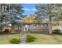 860 Archwood Road SE Acadia