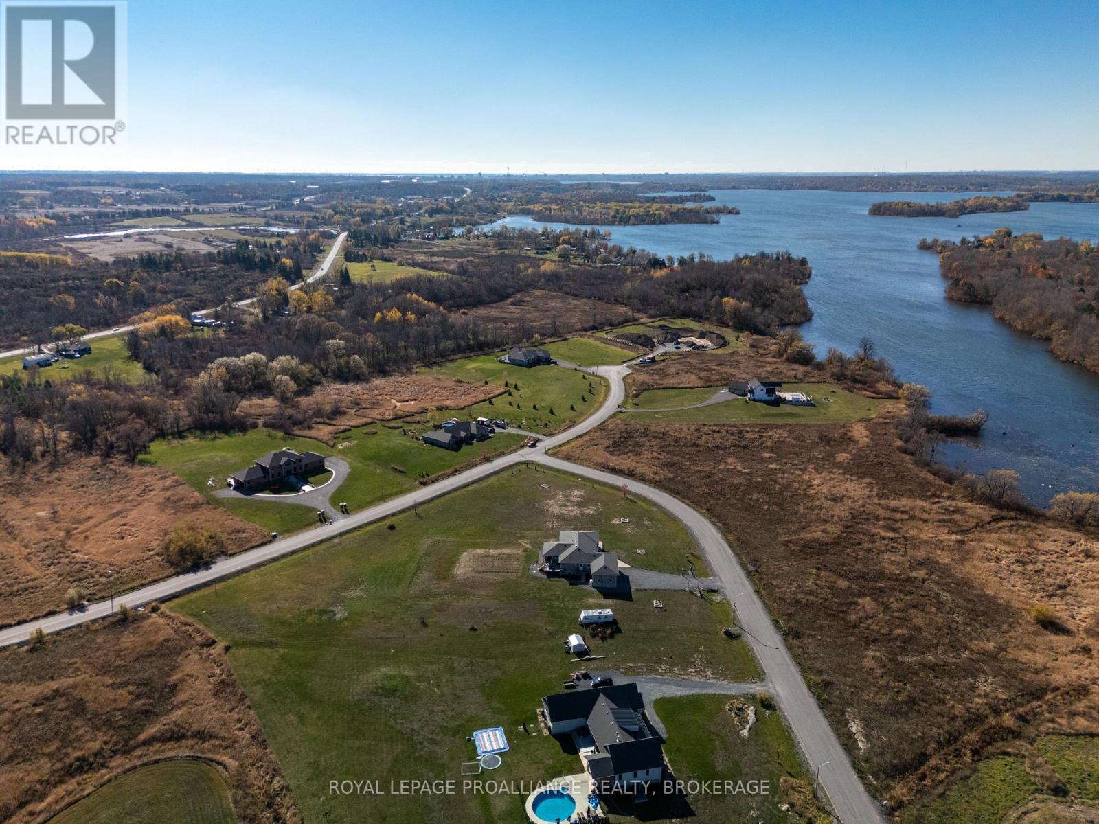 103 Hineman Street, Kingston (City North Of 401), Ontario  K7L 0G2 - Photo 38 - X12490918