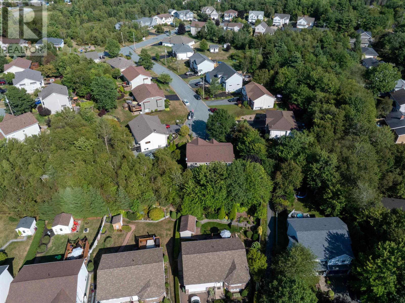 39 Hazelnut Court, Dartmouth, Nova Scotia  B2X 3V4 - Photo 4 - 202526897