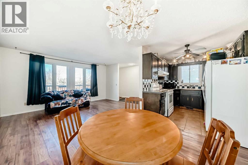 5623 Templehill Road Ne, Calgary, Alberta  T1Y 4C1 - Photo 3 - A2267549