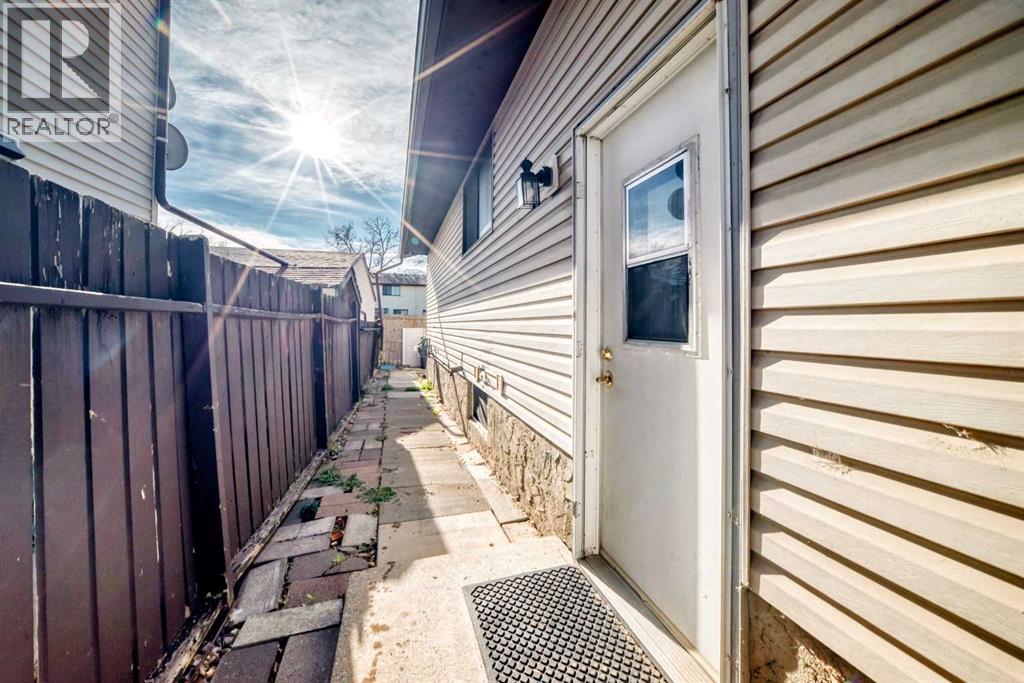 5623 Templehill Road Ne, Calgary, Alberta  T1Y 4C1 - Photo 33 - A2267549