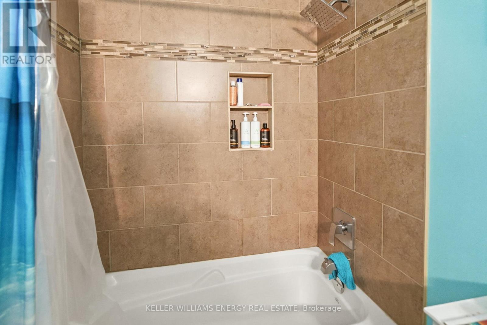 10 Lockhart Gate, Clarington (Bowmanville), Ontario  L1C 4L1 - Photo 14 - E12490964